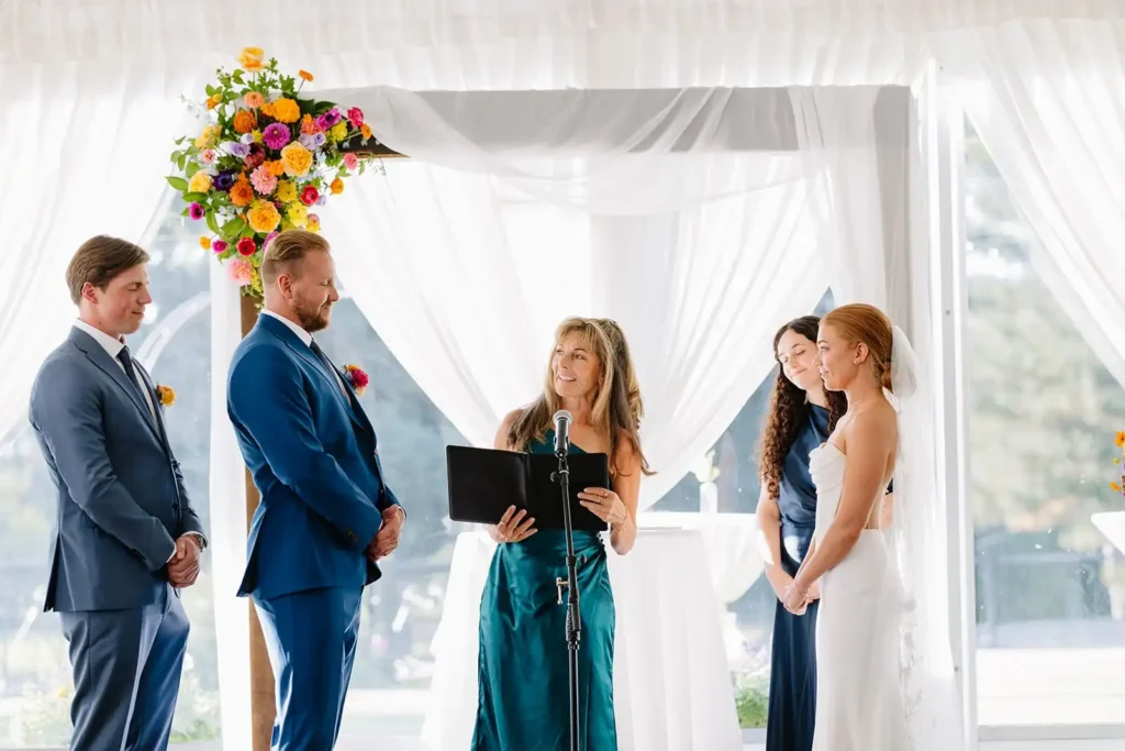Planning your Colorado wedding - Golf course wedding venue, wedding venues near Denver, affordable wedding venues